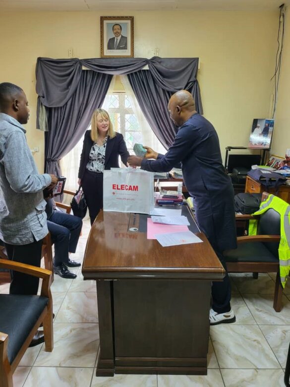Elecam sw delegate receiving delegation from british high commission