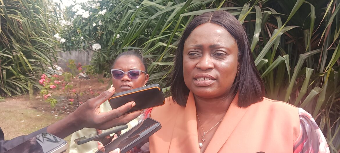 SW NTDs Coordinator, Mukete Nasare, briefing the press