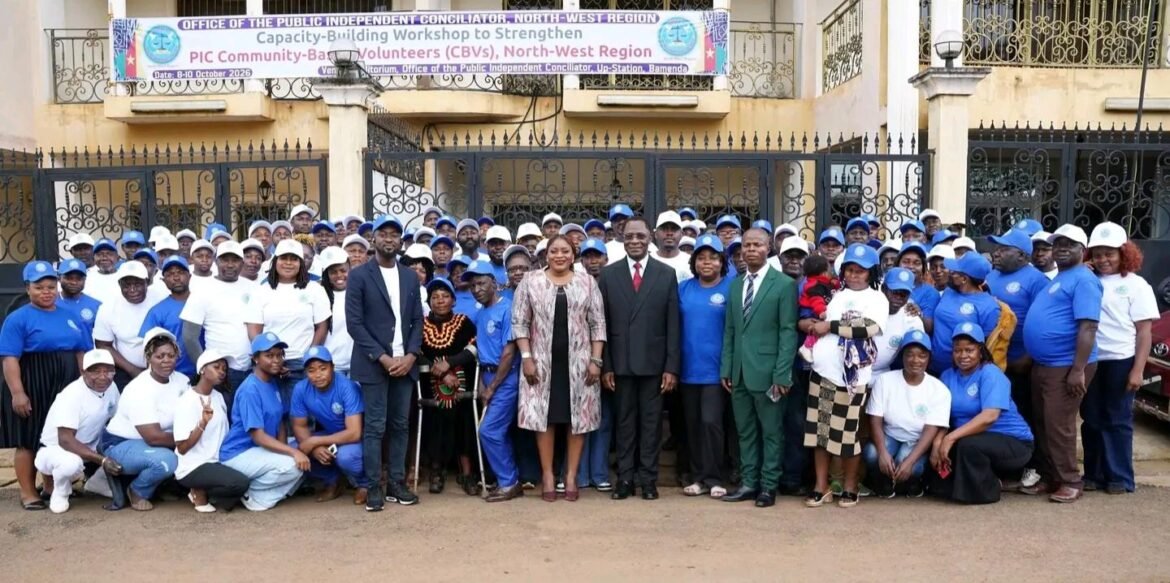 A family photo NW PIC Staff and collaborators CBAs during the workshop