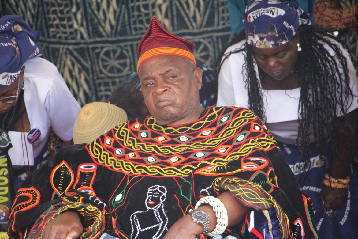 Fon of Nso, Sehm Mbinglo I during the conference
